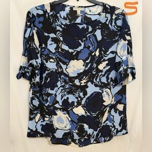 Dana Buchman Blue Floral Top